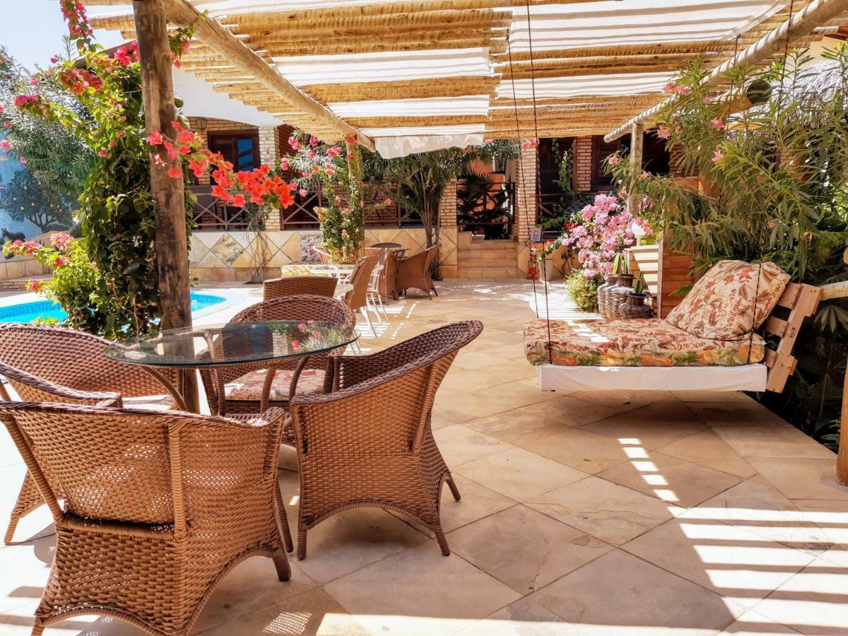Jardim Dos Orixas 4*